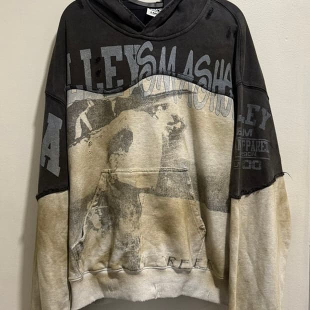 Vale Forever 크롭 집업 후드 L사이즈 (정품)