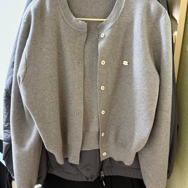 로브로브 마이 애티튜드 니트 가디건 그레이