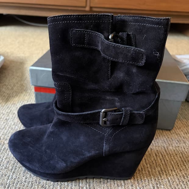 프라다스포츠 웨지힐 부츠