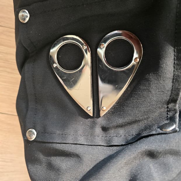 무스너클 발리스틱 은장 블랙퍼 S