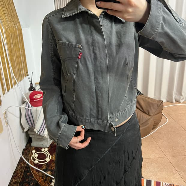 리바이스 여성 엔지니어드진 흑청데님 트러커 자켓