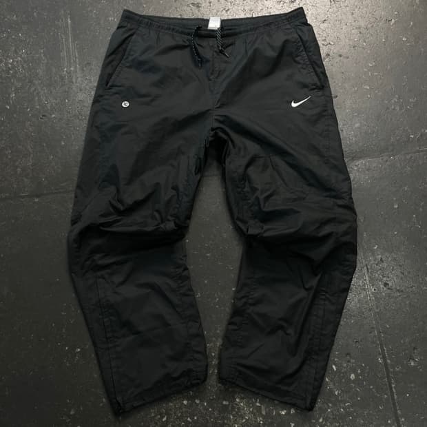 105 나이키 나일론 팬츠