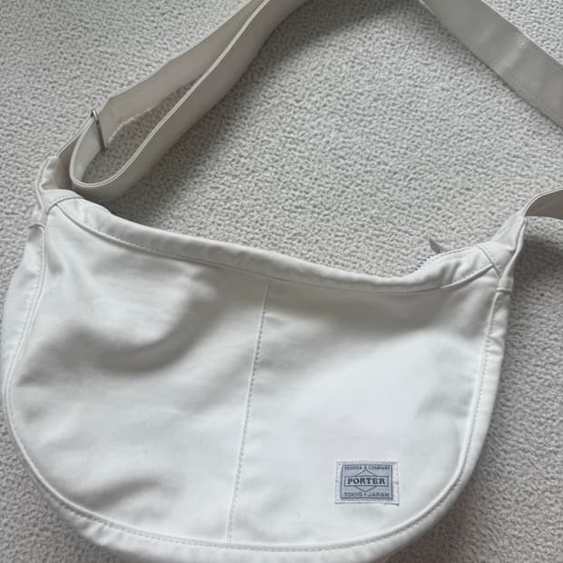 포터 가죽 크로스백