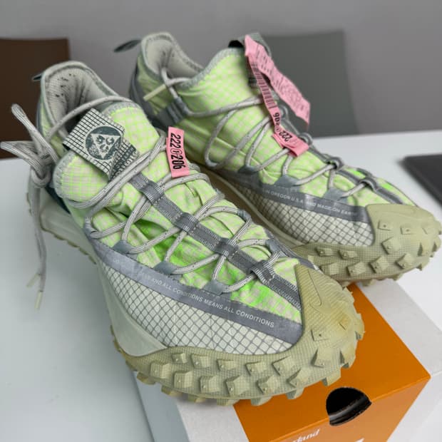 나이키 acg 마운틴플라이어 그린 270