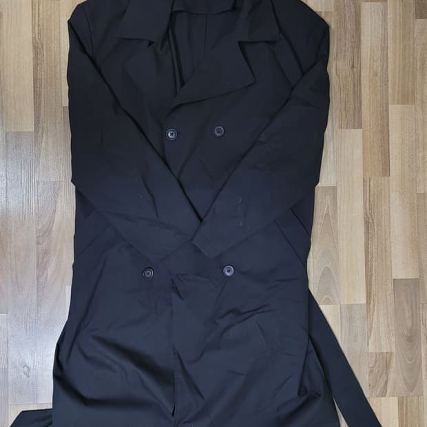 Zara 블랙 트렌치 코트