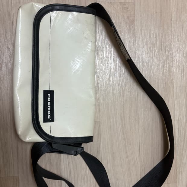 프라이탁 하와이파이브오 올흰 하파오