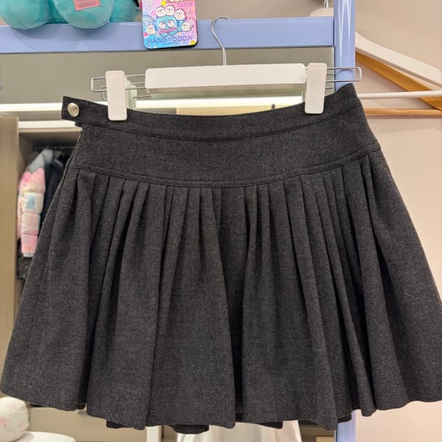 더바넷 울 플리츠 스커트