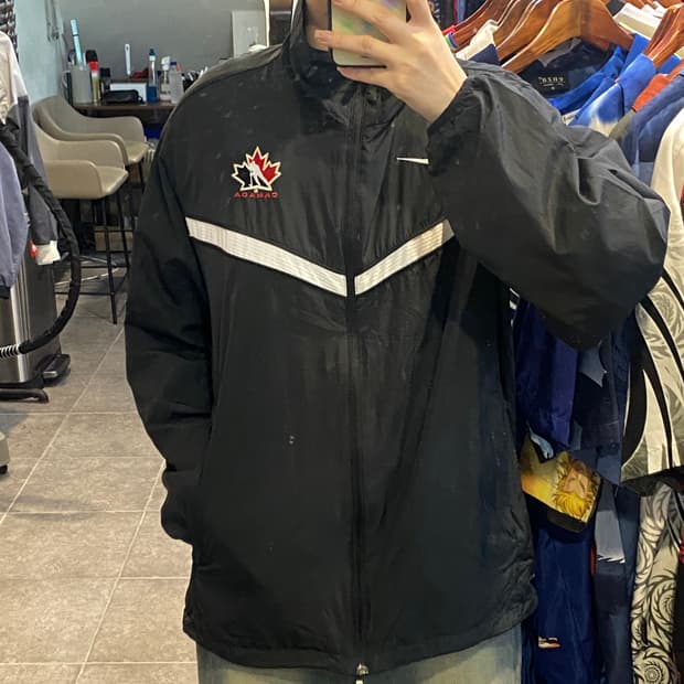 [NO.9] Nike 바람막이