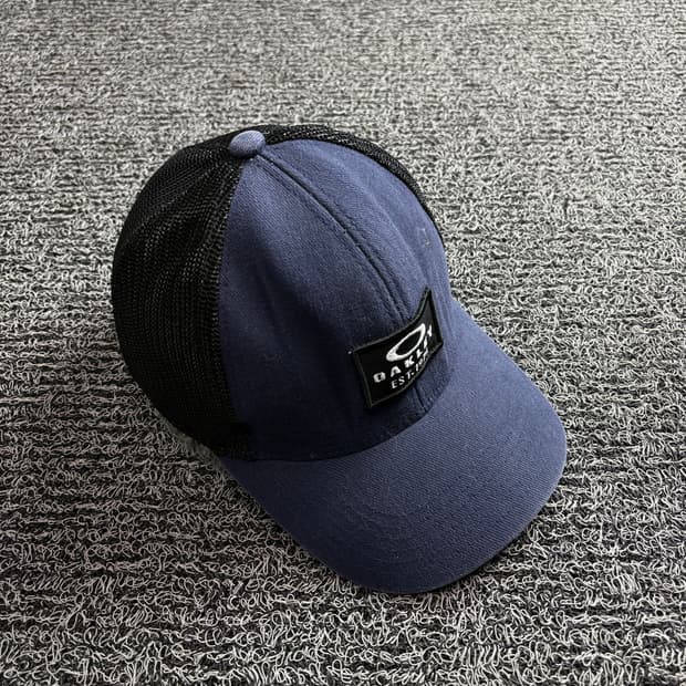 오클리 B1B HDO 패치 트러커 캡 2918