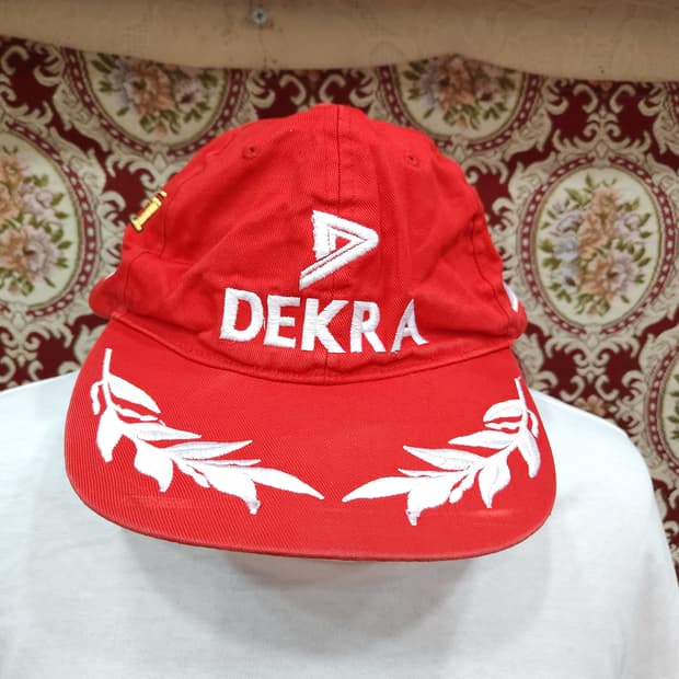 dekra 90s 페라리 슈마허 시그내처 볼캡

