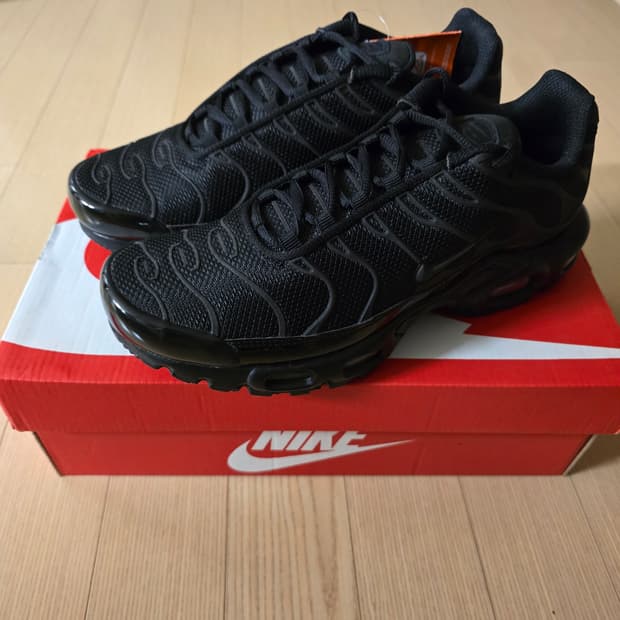 나이키 에어맥스 플러스 W 우먼스 트리플블랙