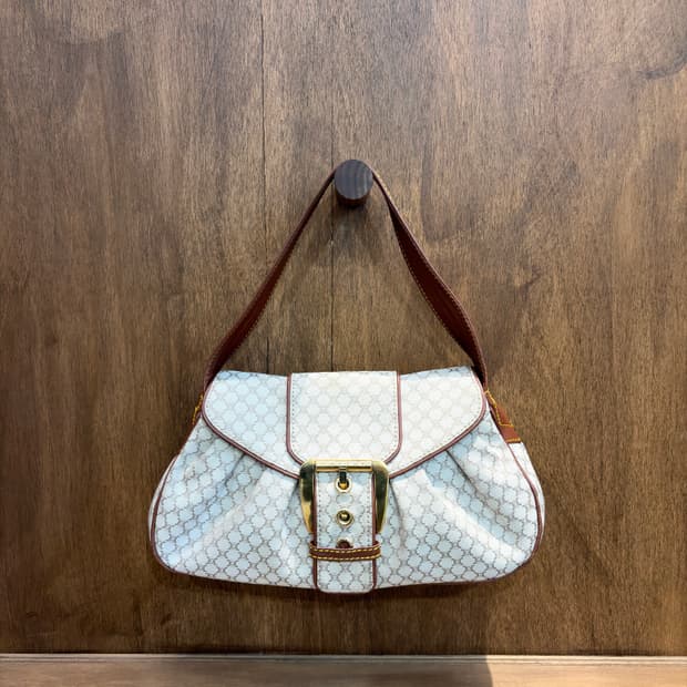 셀린느 블레이드 마카담 숄더백