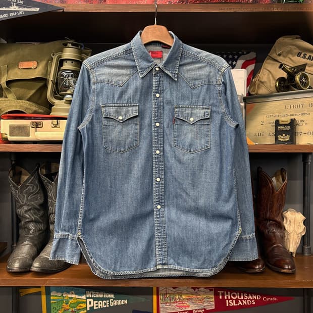 00s 리바이스 레드탭 요크컷 웨스턴 포켓 데님셔츠 N446