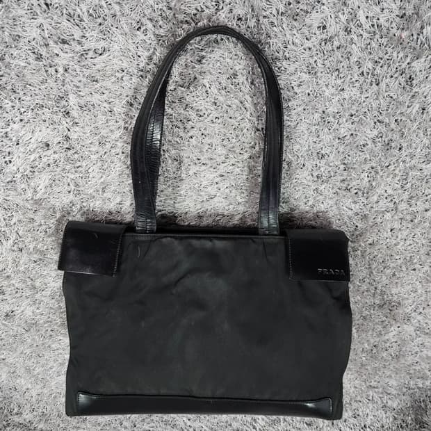 프라다 나일론 숄더백