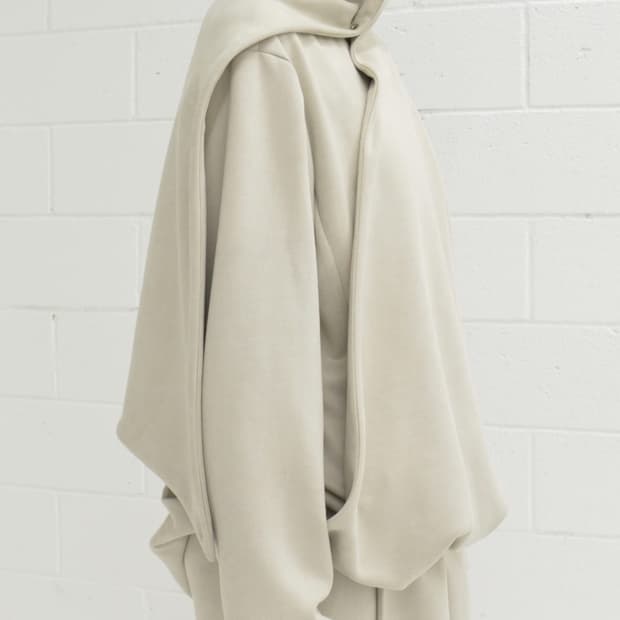 [tiles] muffler hoodie (beige grey)