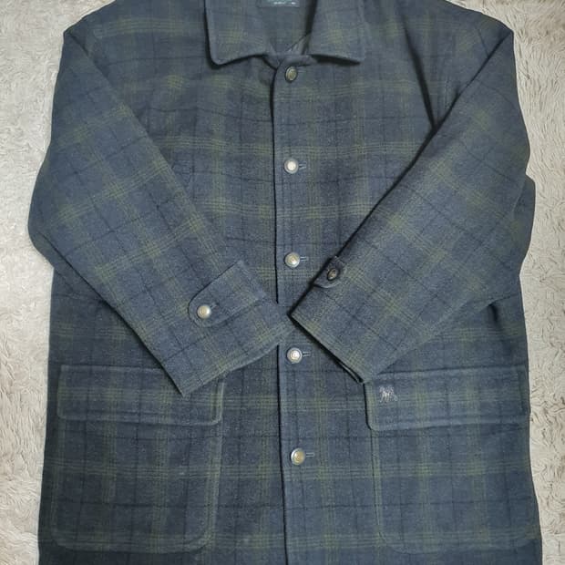 갤럭시 캐시미어 코트 상태좋고 깨끗해요 사이즈 100