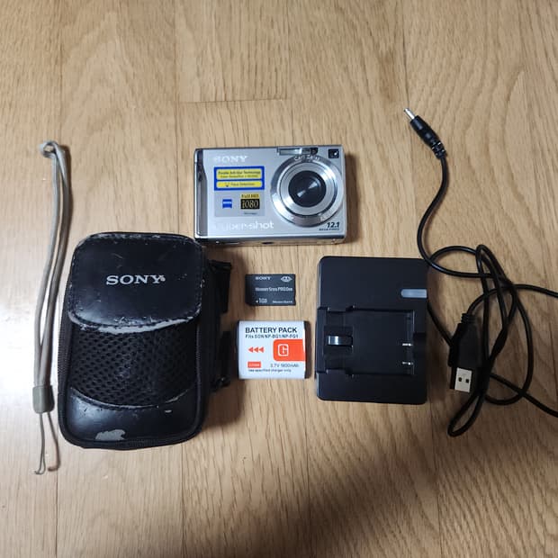 작례) 소니 사이버샷 DSC-W200 디지털 카메라 디카 똑딱이