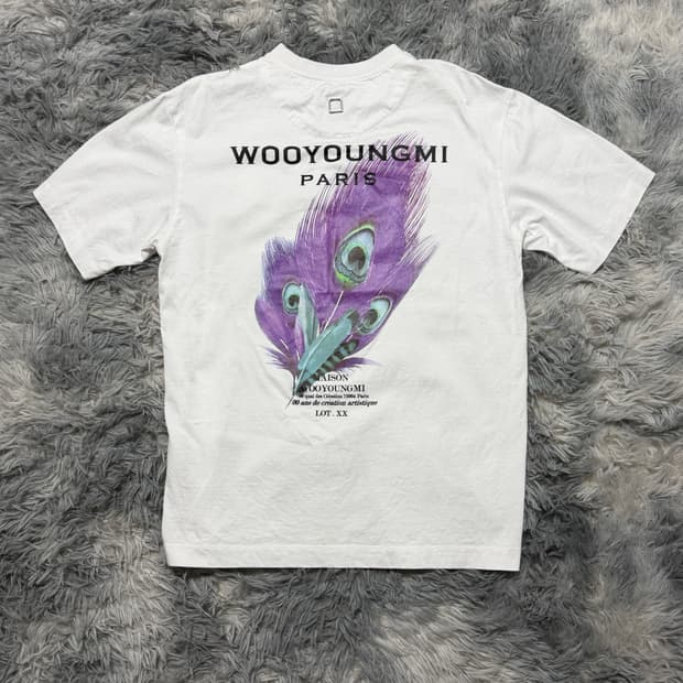 우영미 깃털 백로고 반팔티