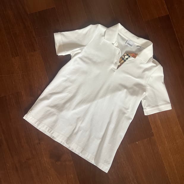 버버리 체크 모노그램 화이트 카라티 (M)