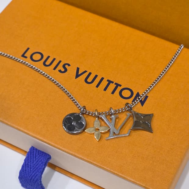 루이비통 모노그램  인스팅트 목걸이 M00521 