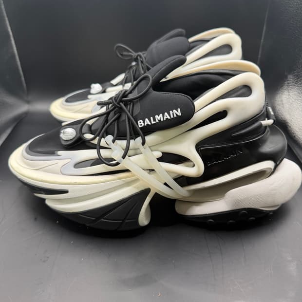 [발망 BALMAIN] 유니섹스 유니크 청키 스니커즈 (블랙/화이트)