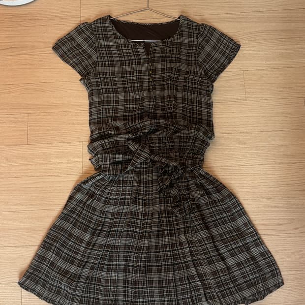 빈티지 브라운 체크 플리츠 원피스