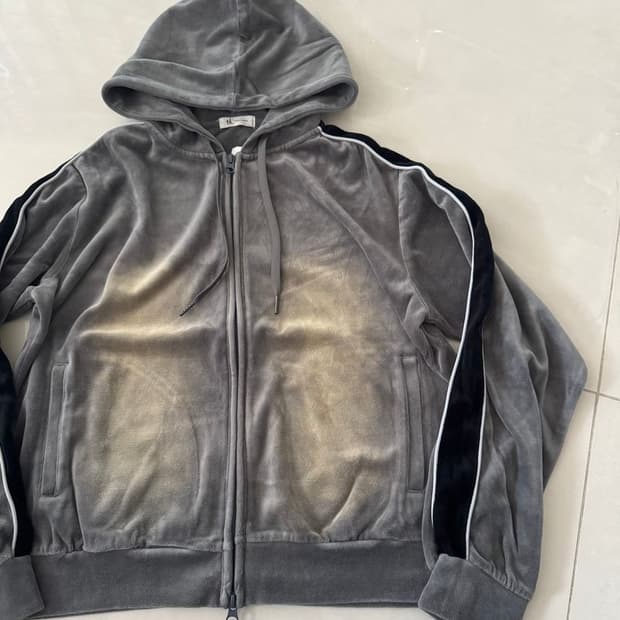 VINTAGE LIKE VELOUR ZIP HOODIE 벨벳 지퍼 후드티