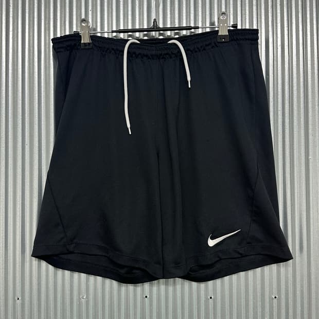 [M] 나이키 블랙 드라이핏 슬림핏 트레이닝 숏팬츠 운동 반바지