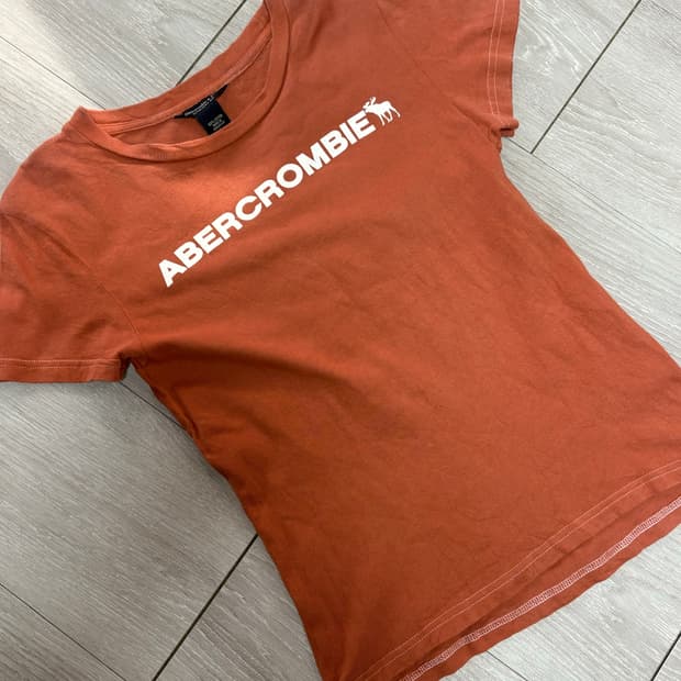 여성 아베크롬비 반팔