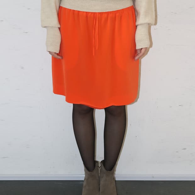 셀린느 by 피비 파일로 오렌지 미니 스커트