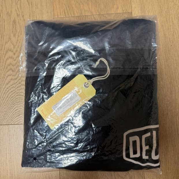 데우스 엑스 마키나 반팔 블랙 미개봉 XL