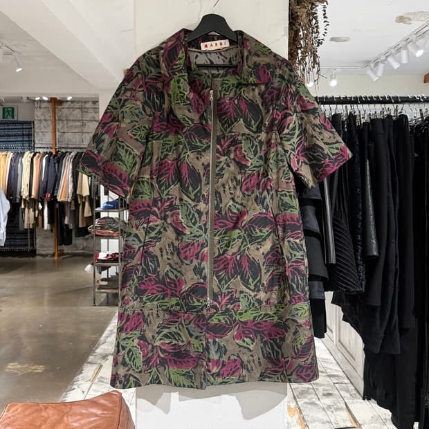 마르니 멀티컬러 리프 벨티드 리프 패턴 코트