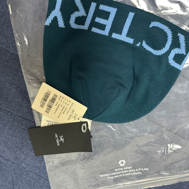 새상품 25fw 아크테릭스 토크 헤드 비니 나이트스케이프