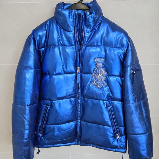 크리스찬 오디저 자수 패딩