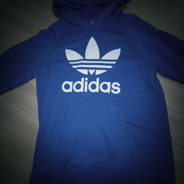 아디다스 후드티 