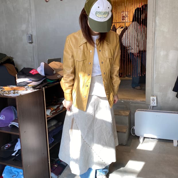 G.O.A 에스닉 피그스킨 스커트