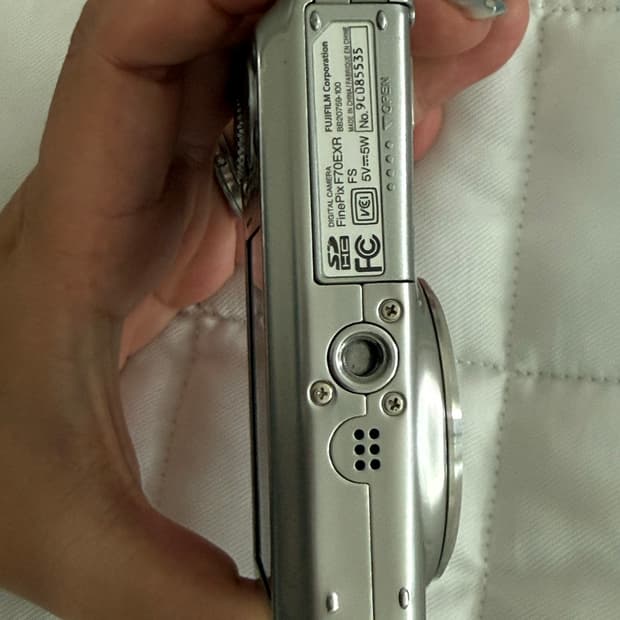후지필름 70EXR