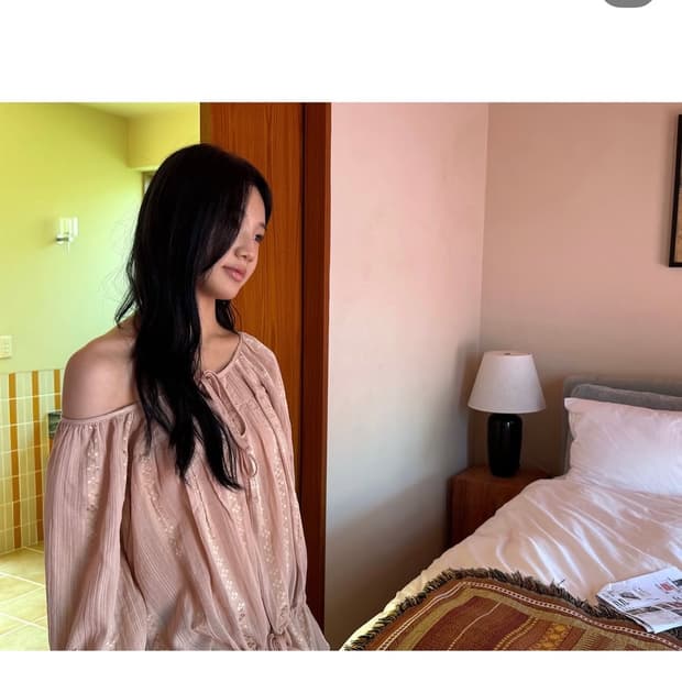인앤양인하모니 시에스타 블라우스