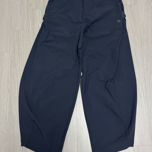 산산기어 스냅팬츠 fw 차콜 1사이즈