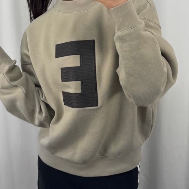 피어오브갓 에센셜 맨투맨