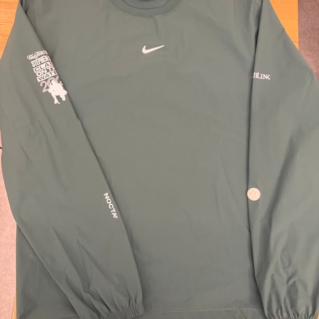 [XL]  나이키 녹타 롱슬리브 풀오버 그린