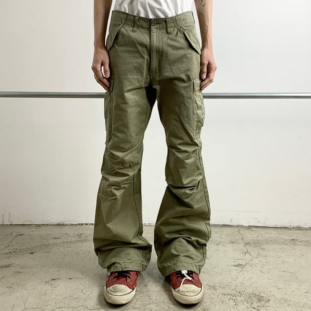 준 하시모토 파라슈트 카고 플레어 팬츠