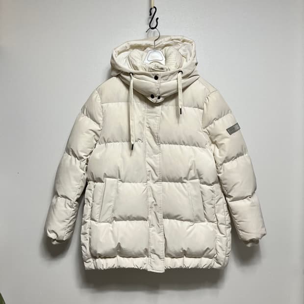 브루넬로 쿠치넬리 Brunello Cucinelli  화이트 다운 코트
