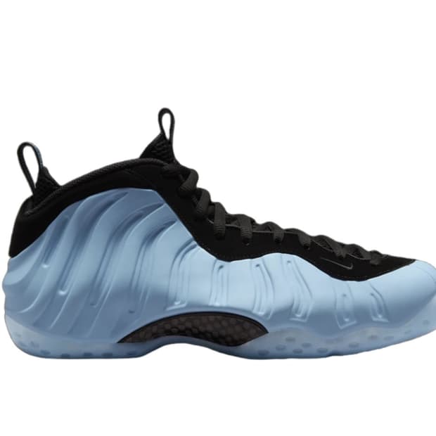 나이키 에어 폼포짓 원 싸이킥 블루 앤 블랙 270 새상품 