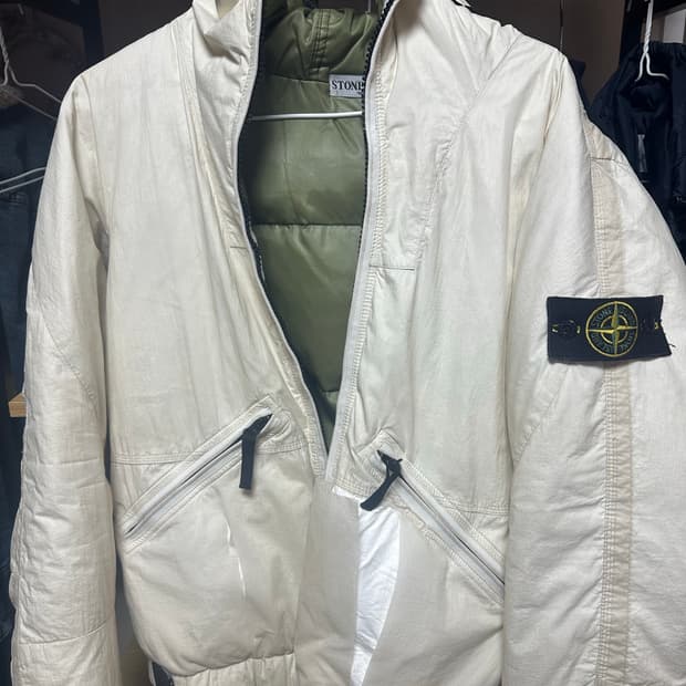 스톤아일랜드 패딩자켓
