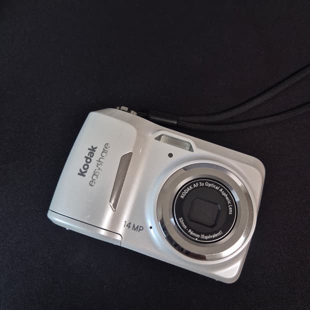 코닥 이지쉐어 c1530 빈티지카메라 판매합니다