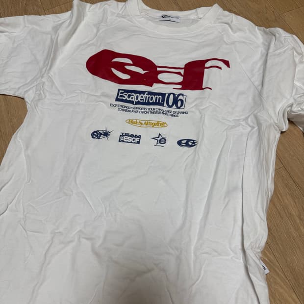 이스케이프프롬 롱슬리브