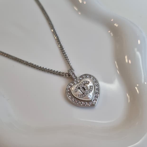 샤넬 진주 큐빅하트 체인목걸이 은장 업사이클링