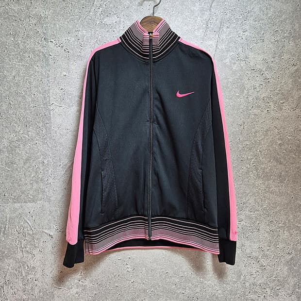 NIKE 나이키 블랙핑크 스우시 여성 저지