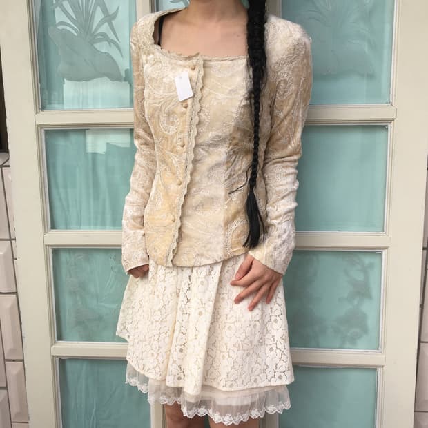 Ornament pattern velvet jacket